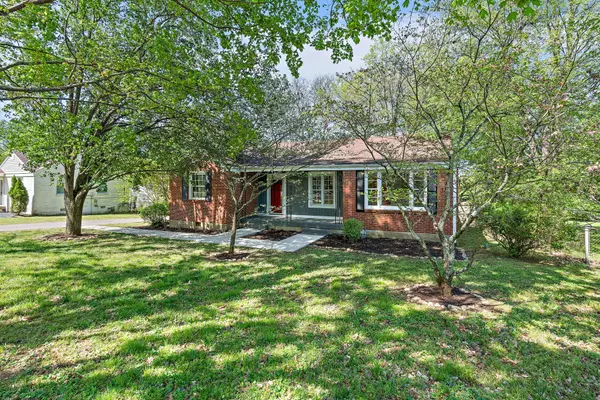 2212 Stratford Ave, Nashville, TN 37216
