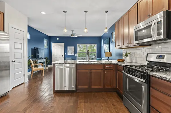 1727B 3rd Ave #N, Nashville, TN 37208