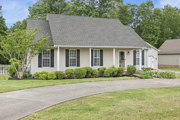 672 Old Snow Hill Rd, Dowelltown, TN 37059