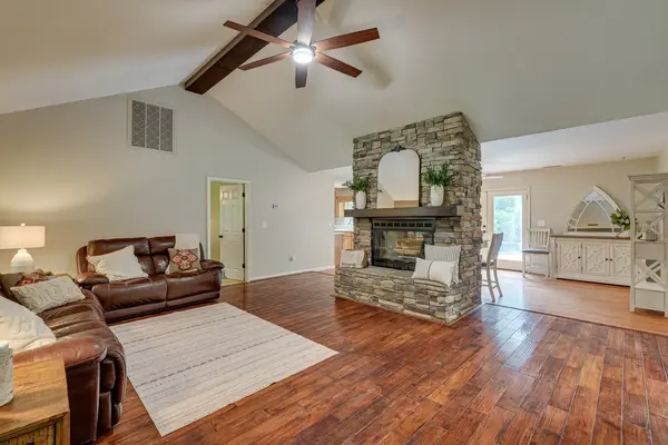 4298 Kedron Rd, Spring Hill, TN 37174