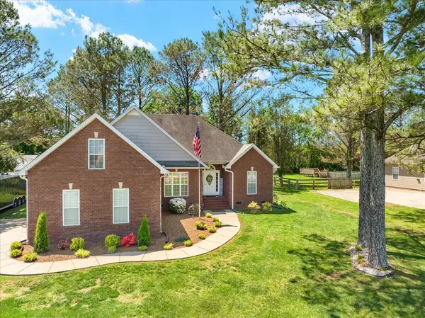 1423 Alyssa Dr, Chapel Hill, TN 37034