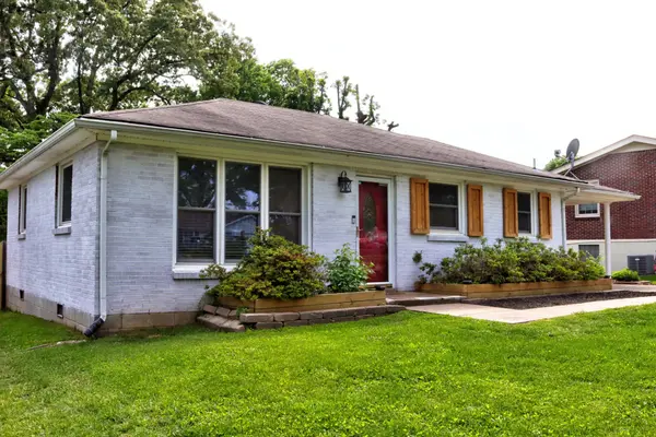 2002 Post Rd, Clarksville, TN 37043