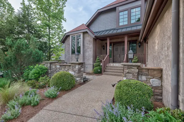 4012 Kings Camp Pass, Arrington, TN 37014