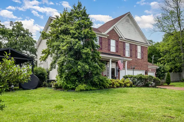 101 Wolverine Trl, La Vergne, TN 37086