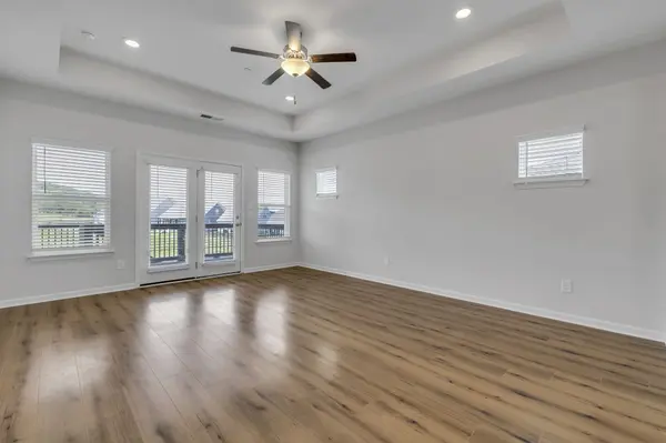 6014 Doster Rd, Smyrna, TN 37167