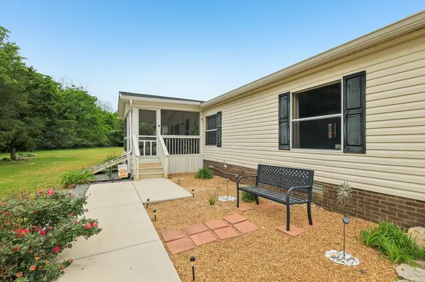 12056 Newtown Rd, Unionville, TN 37180