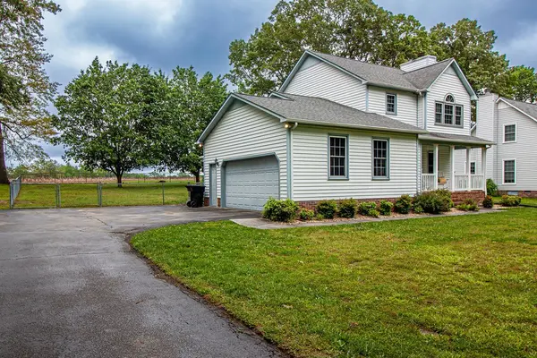 305 Marks Ave, Tullahoma, TN 37388