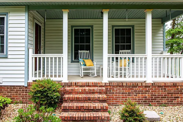 305 Marks Ave, Tullahoma, TN 37388