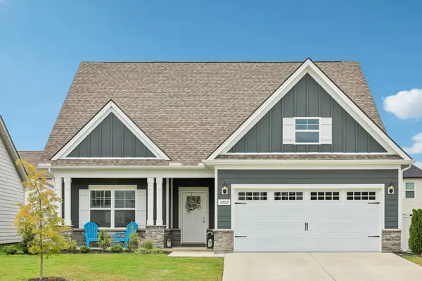 3707 Stormy Ln, Rockvale, TN 37153