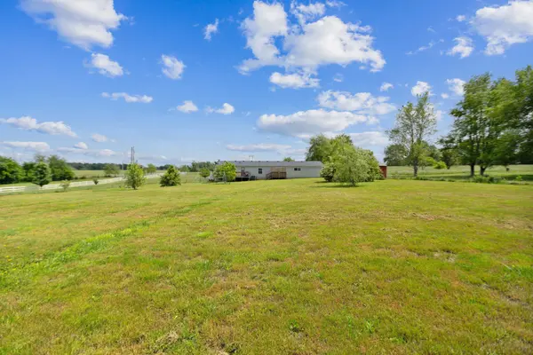 4766 Boyd Holland Rd, Springfield, TN 37172
