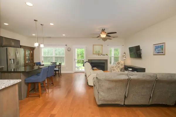107 Brook Ct, White House, TN 37188