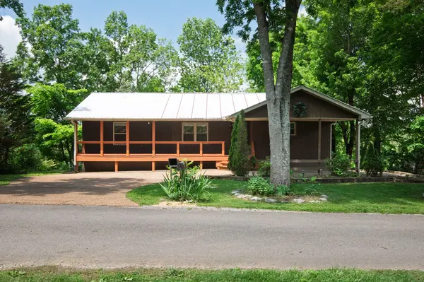 920 Misty Lake Dr, Lebanon, TN 37087