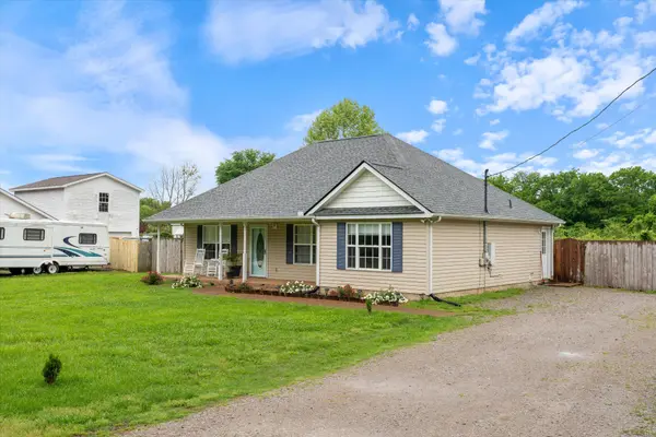 4410 Winns Crossing Rd, Chapel Hill, TN 37034