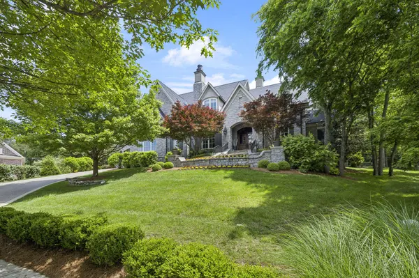 204 Thornhill Crescent, Brentwood, TN 37027