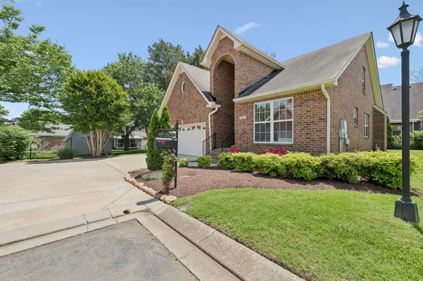 1403 Ottawa Pl, Murfreesboro, TN 37129