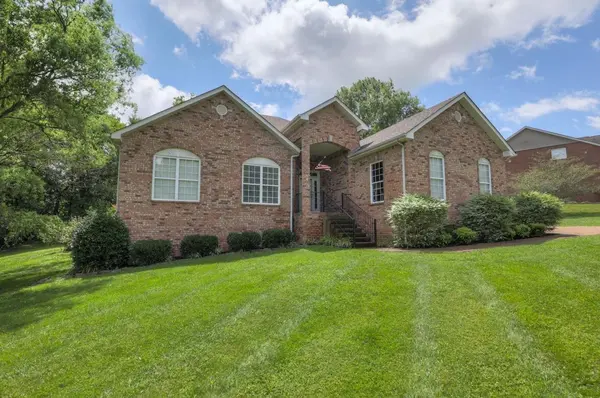 716 Cowan Dr, Nolensville, TN 37135