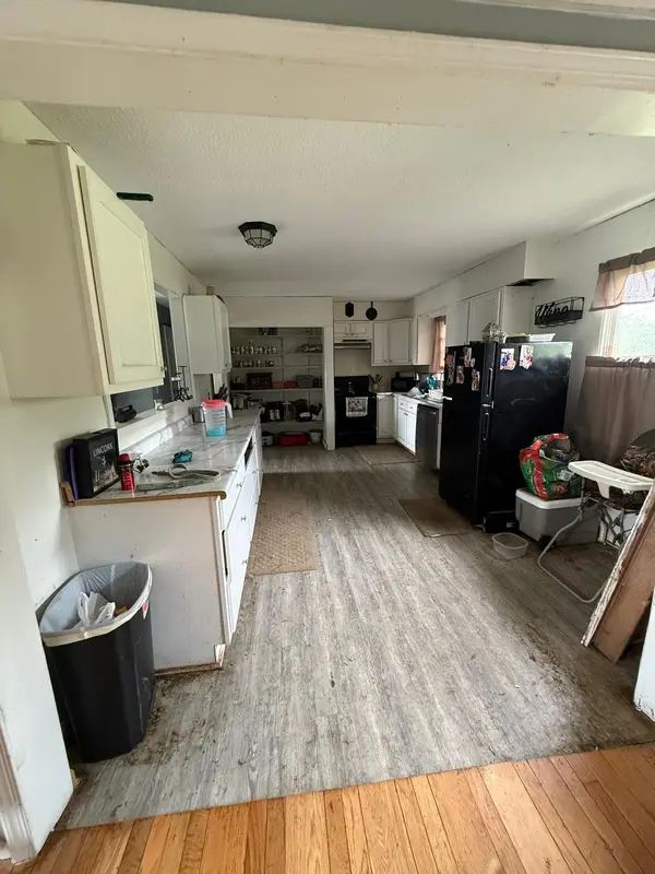 41 Park Dr, Beechmont, KY 42323
