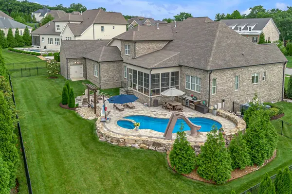 310 Conoga Dr, Nolensville, TN 37135