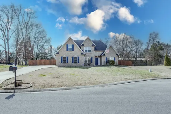 1409 Round Rock Dr, Murfreesboro, TN 37128