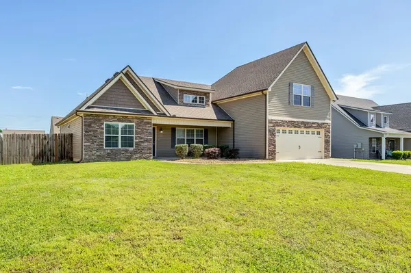 1016 Watergate Dr, Smyrna, TN 37167