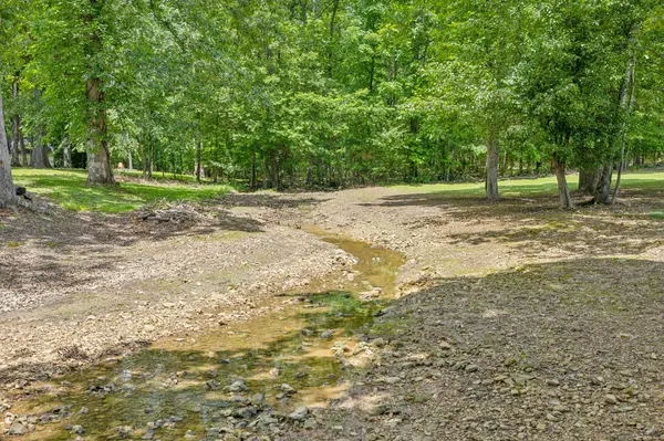 1292 Cindy Hollow Rd, Estill Springs, TN 37330