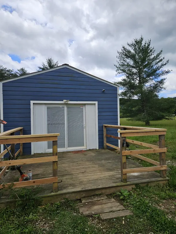 200 Caney Bend Rd, Doyle, TN 38559
