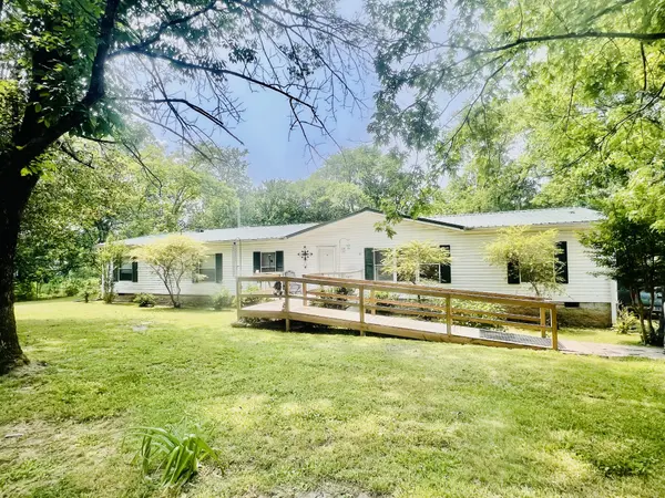 1184 Beasleys Bend Rd, Lebanon, TN 37087
