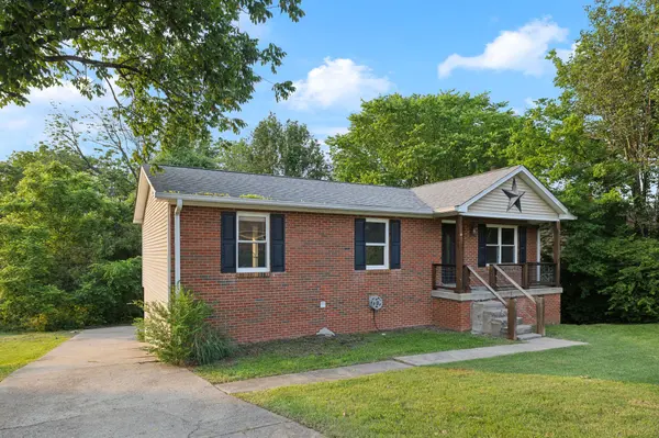 4305 Valley Grove Dr, Hermitage, TN 37076
