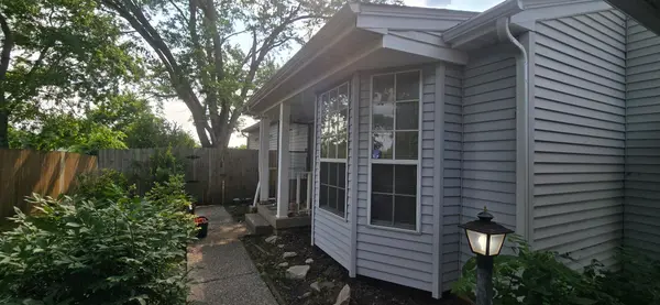 945 Patio Dr, Nashville, TN 37214