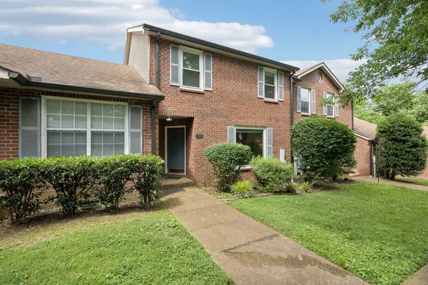 423 Huntington Ridge Dr, Nashville, TN 37211