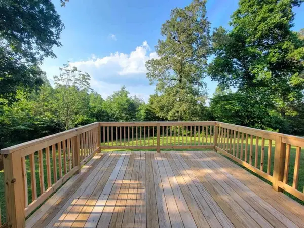 1277 Promise Land Rd, Charlotte, TN 37036