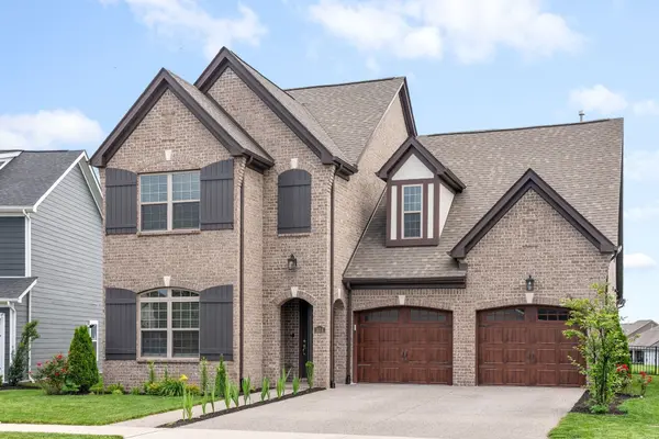 1414 Serenity Ct, Hendersonville, TN 37075