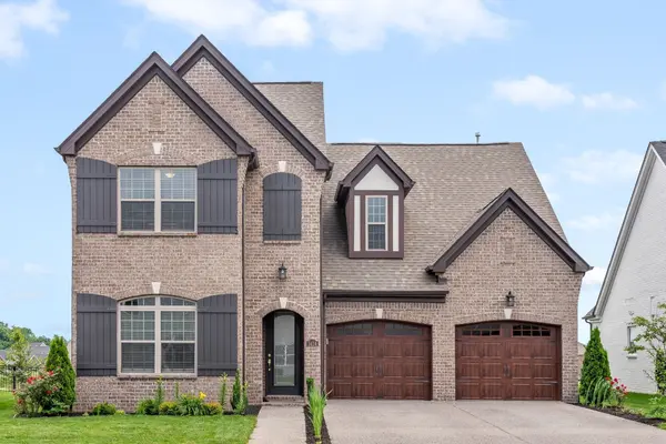 1414 Serenity Ct, Hendersonville, TN 37075