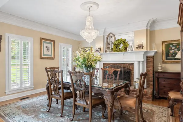 2208 Chadwick Ct, Mount Juliet, TN 37122