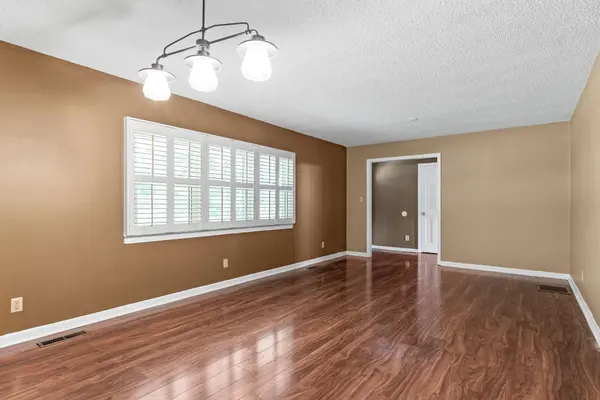 2065 Tn-30, Athens, TN 37303