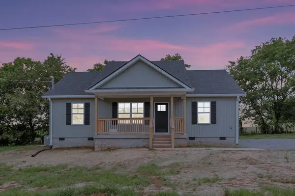 2327 Claude Fox Rd, Cornersville, TN 37047
