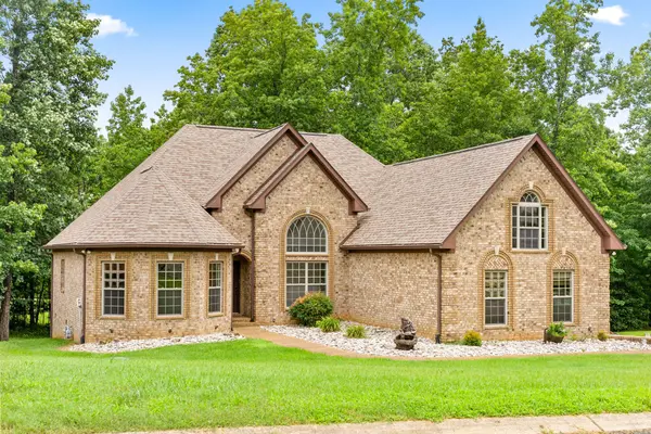 3034 Gracie Ann Dr, Greenbrier, TN 37073