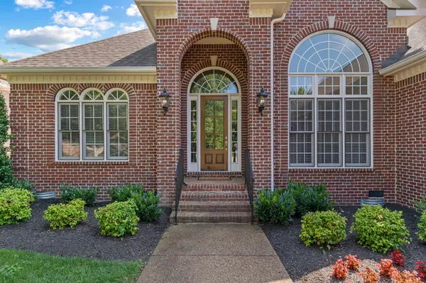 494 Beauchamp Cir, Franklin, TN 37067
