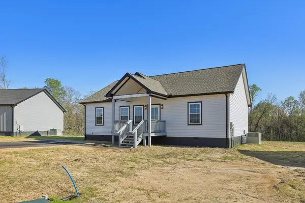 64 Amos Circle, Lafayette, TN 37083