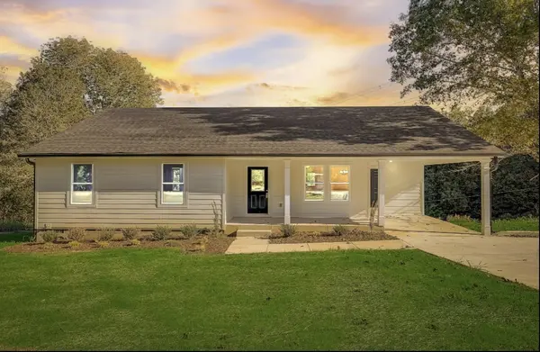 713 Cherrywood Ct, Ashland City, TN 37015