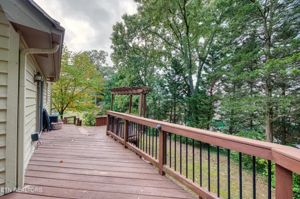 1408 Pheasants Glen Drive, Knoxville, TN 37923