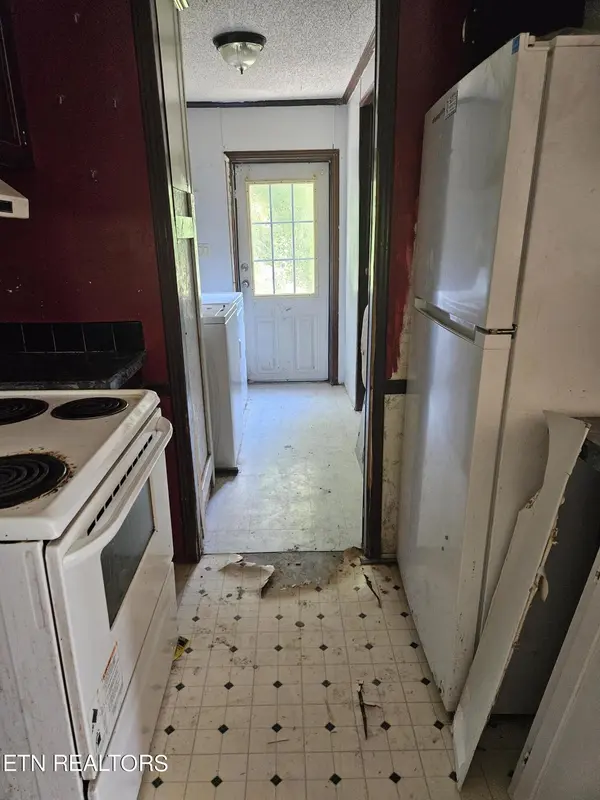 242 Shonda Lane, Duff, TN 37729