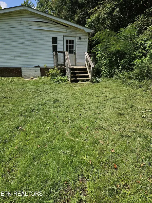 242 Shonda Lane, Duff, TN 37729