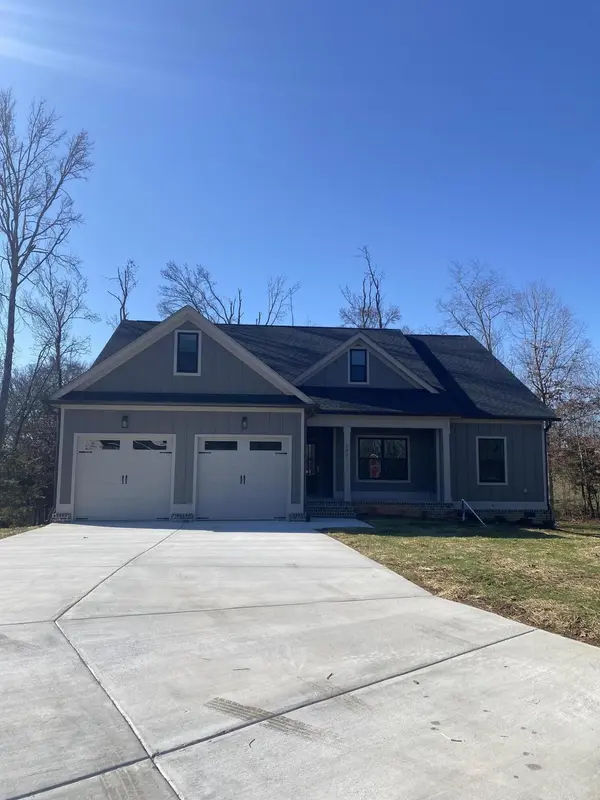 255 Blue Sky Dr, Dayton, TN 37321