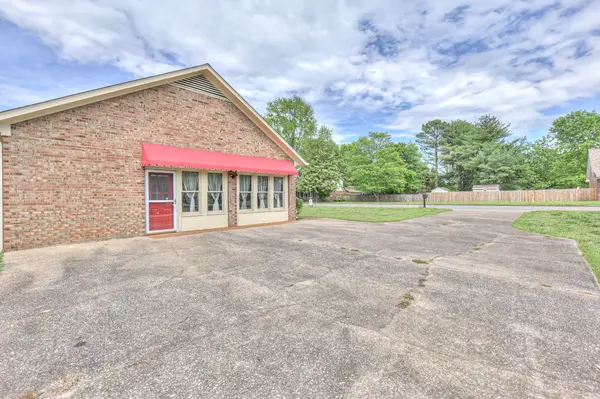 2519 Regency Park Dr, Murfreesboro, TN 37129