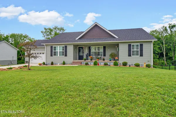 282 Deerfield Rd, Crossville, TN 38555