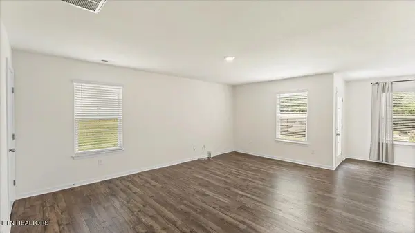 5083 Elm Brook Rd, Dandridge, TN 37725