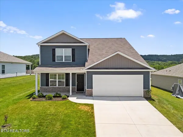 5083 Elm Brook Rd, Dandridge, TN 37725