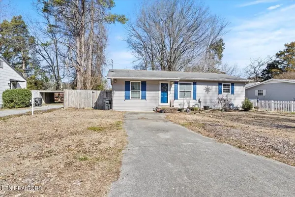 1218 Jones St, Athens, TN 37303