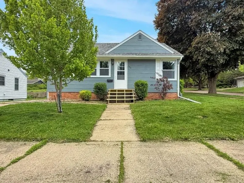 306 Blinkman ST, Fairmont, MN 56031